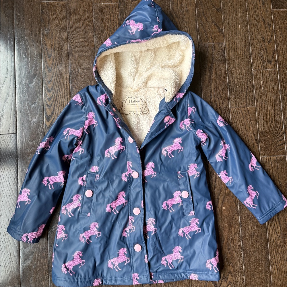 Hatley Navy Blue/Pink Kids Fleece Jacket size 7. Gently used.